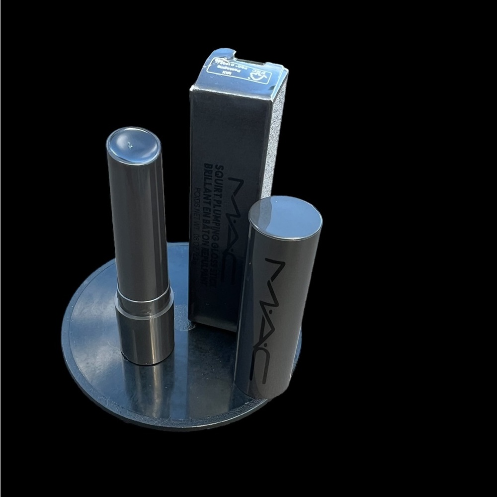MAC Squirt Plumping Gloss Stick in JET - Picture 12 of 16
